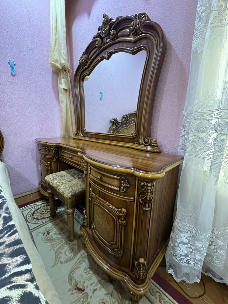 Спальный комплект Китай