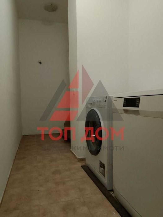 Дава се под наем Тристаен апартамент в Варна, Окръжна болница - 120 кв.м за 714 € - Снимка #2