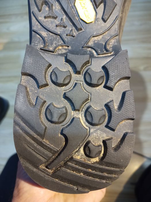 Bocanci de munte Lowa Santiago GTX nr. 45 / 10,5