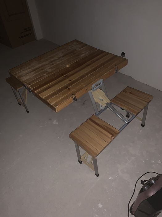 Столик для пикника