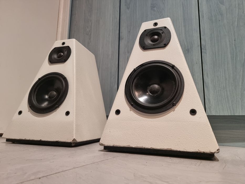 Boxe audio Upgrade AVANCE CONCRETE  din beton VIFA MONACOR 4ohm/80w