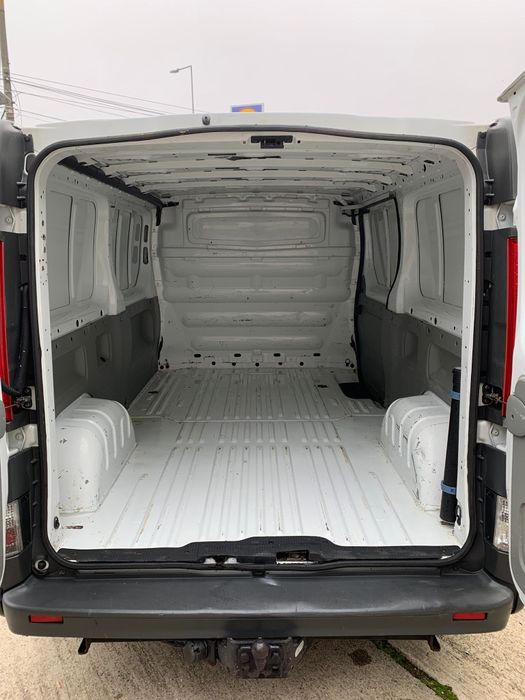 Renault Trafic 2.0 CDTI 115CP Euro 5 – An 2012 – Lung – Clima