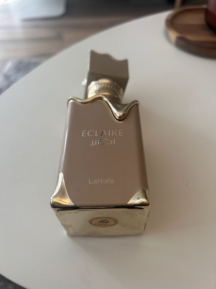 Lattafa Eclaire парфюм