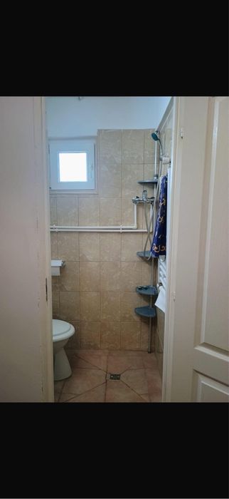 Inchiriez garsoniera