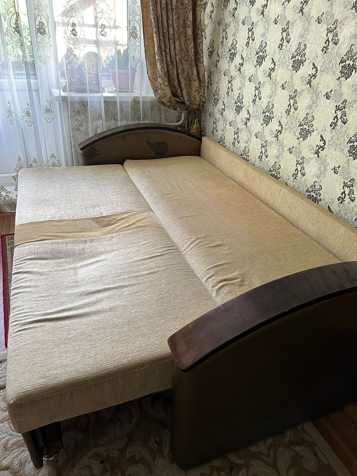 Продам , недорого мебель