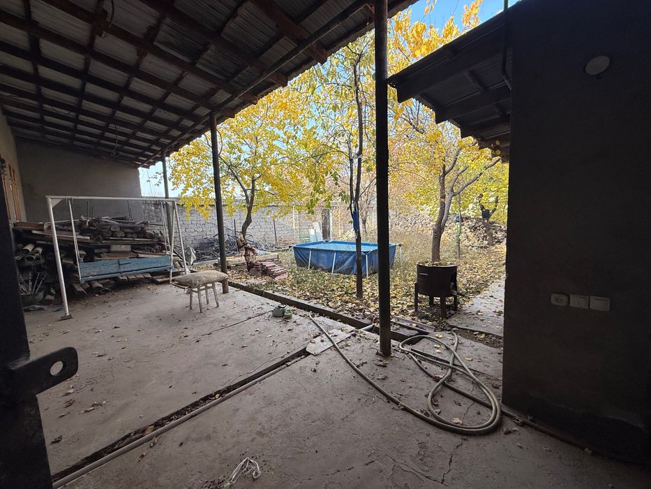 Продаётся дом в Мирзо-Улугбекском районе