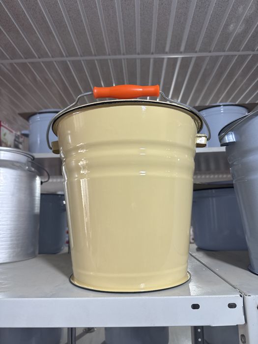 Эмалированная ведро 12 л