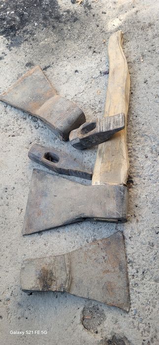 Молотки,топоры колённые