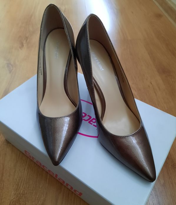 Елегантни обувки