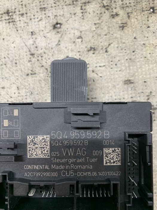 modul portiera stanga fata  volkswagen golf 7 break 2.0 motorina 2015