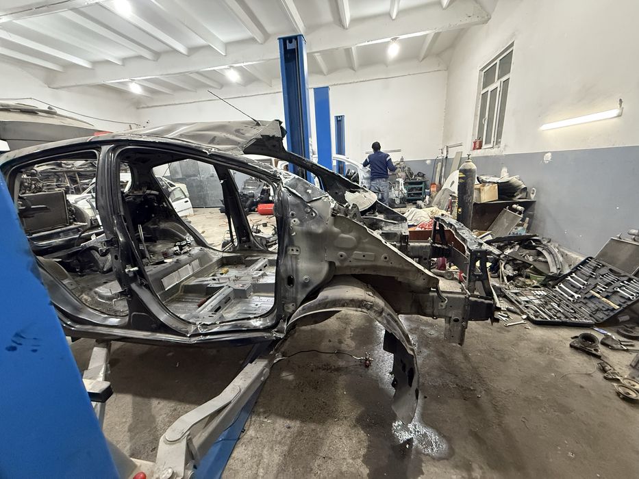 Продается спарк рама