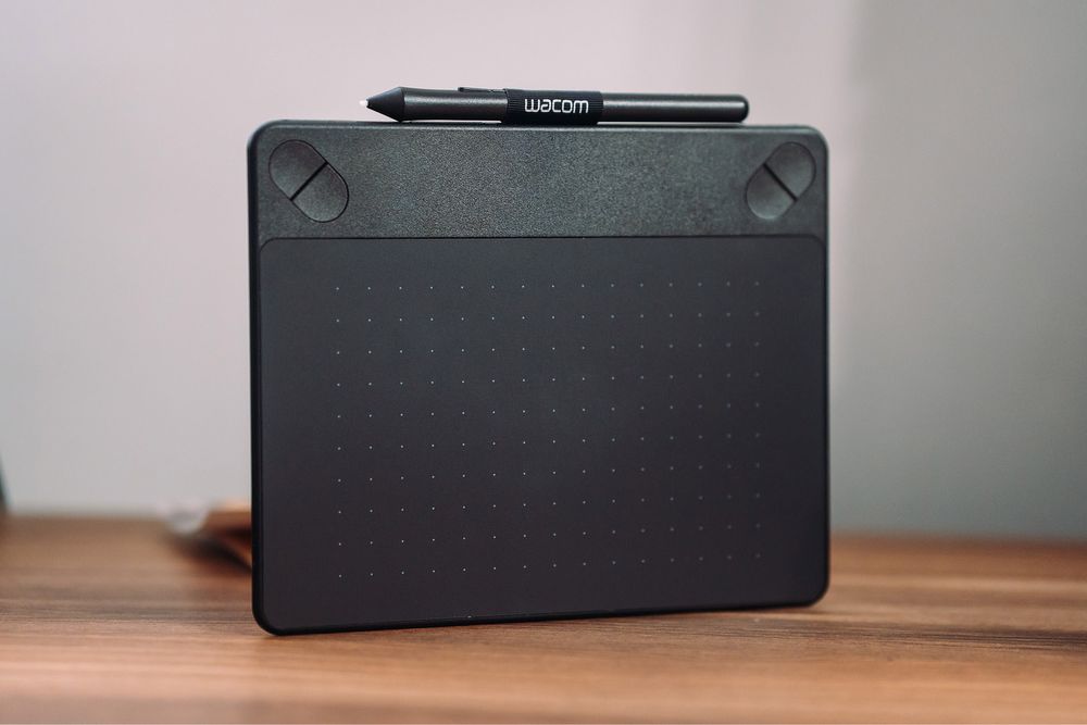 Wacom Intuos Pen&Touch CHT-490