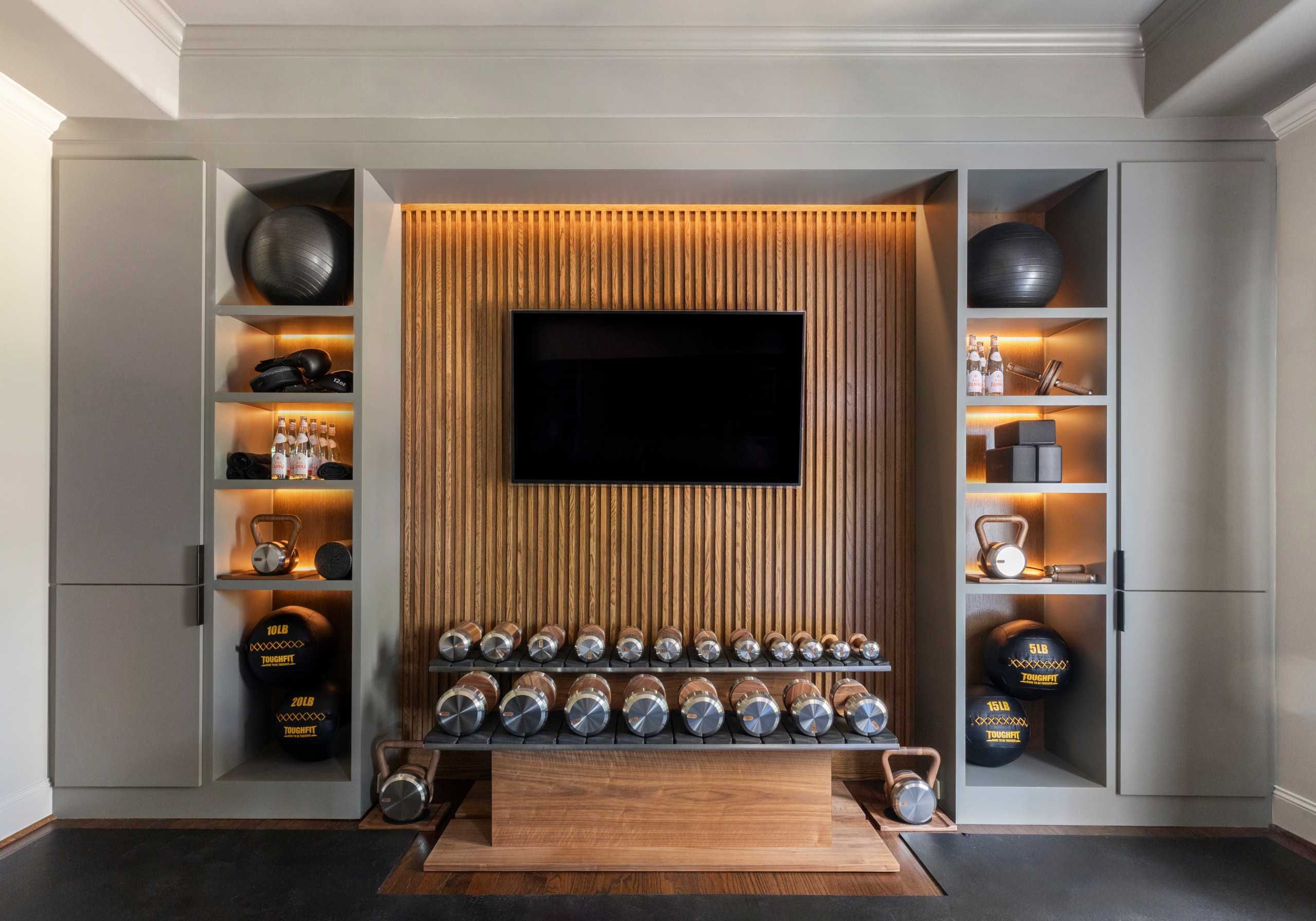 Фитнес зала, спортен център, студио за йога, търговско помещение, GYM
