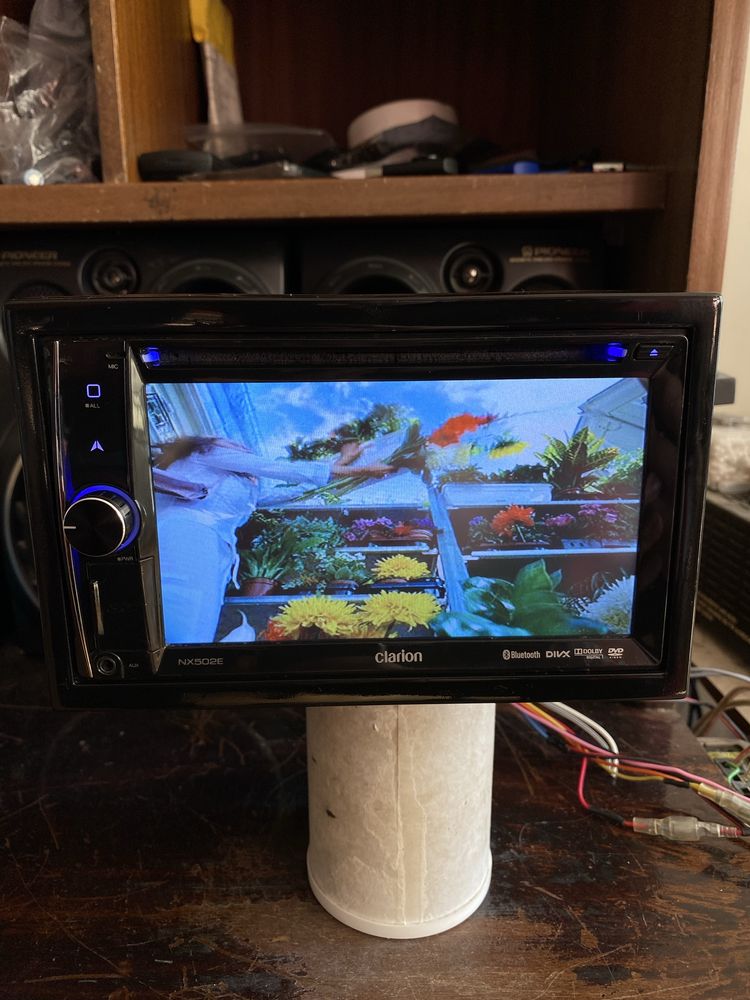 CLARION NX502E - BLUETOOTH, USB, DVD Радио плеър за кола сд cd mp3