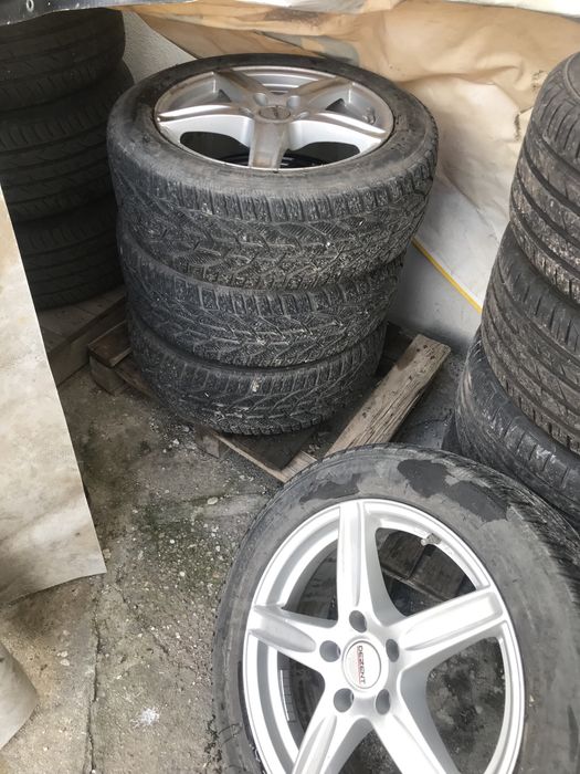 Джанти със зимни гуми DEZENT