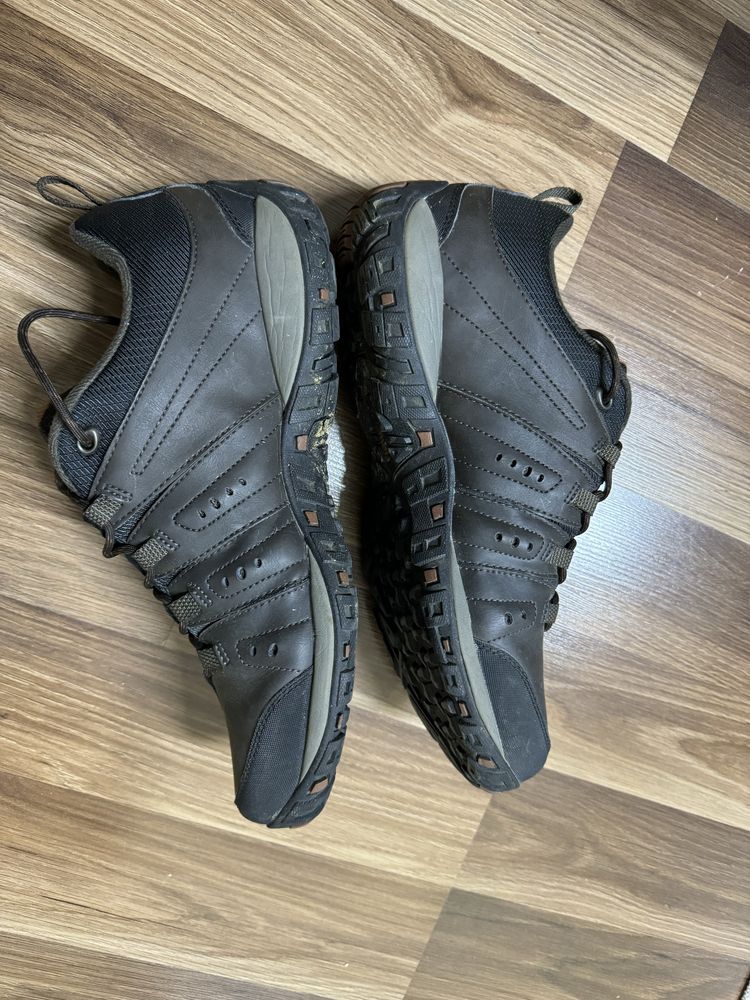 Pantofi trecking Columbia Woodburn II