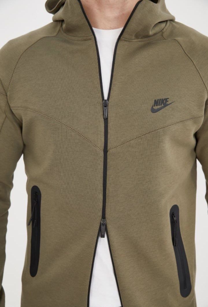 Nike Tech Fleece мъжки спортен екип Активни джобове
