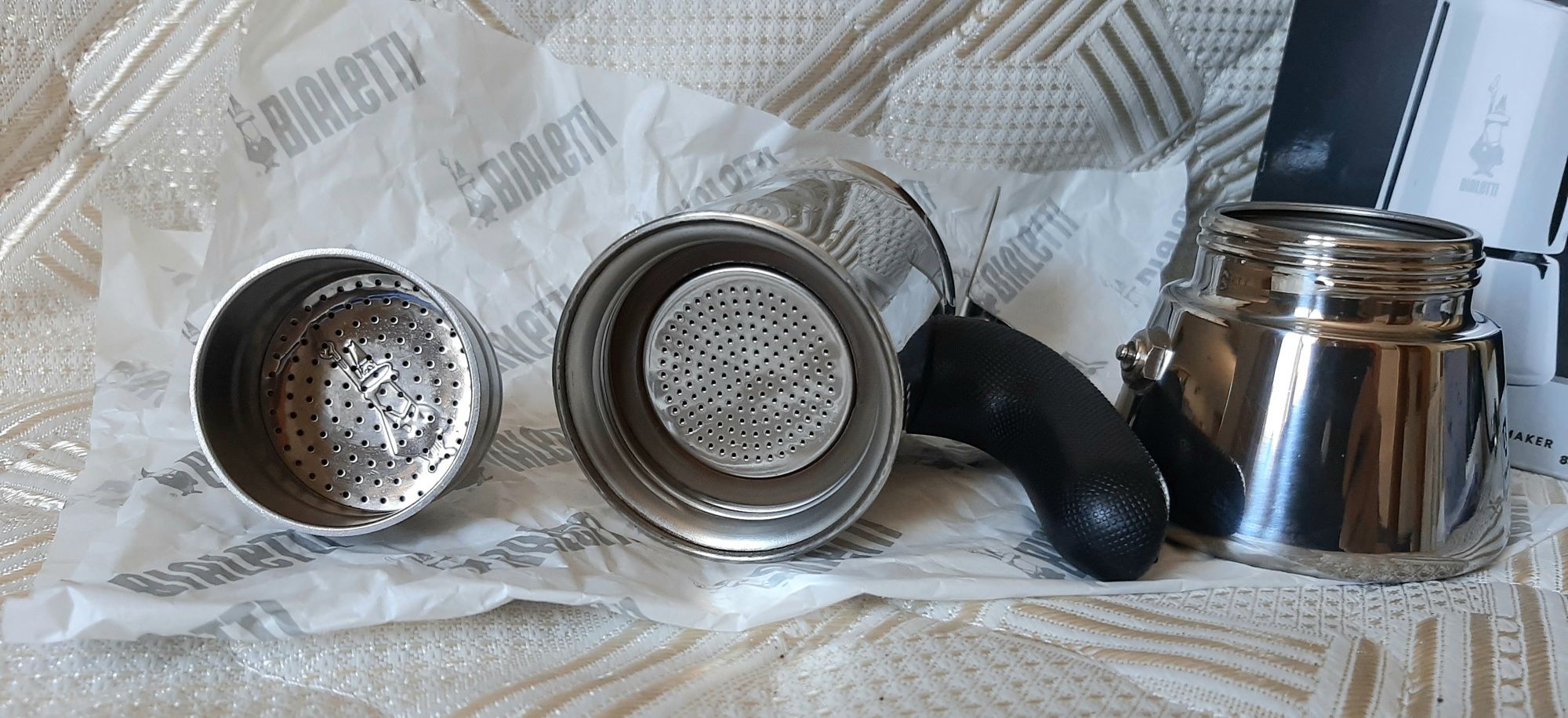 Кафеварка"Bialetti"-2 чаши