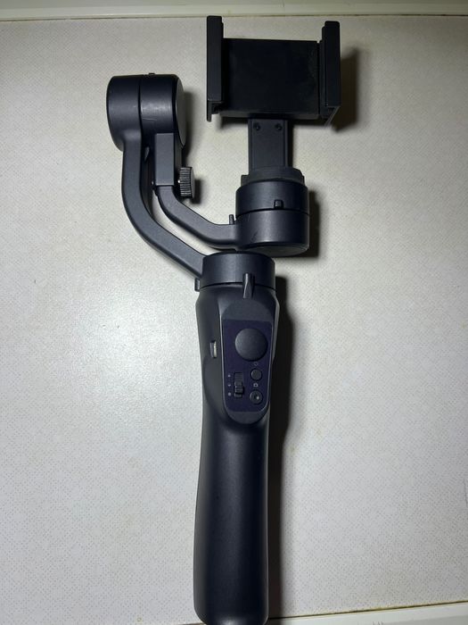 Стабилизатор для смартфонов  3х осевой