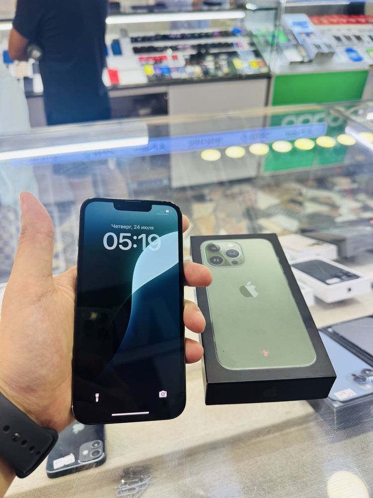 iPhone 13 Pro 128 gb green ideal