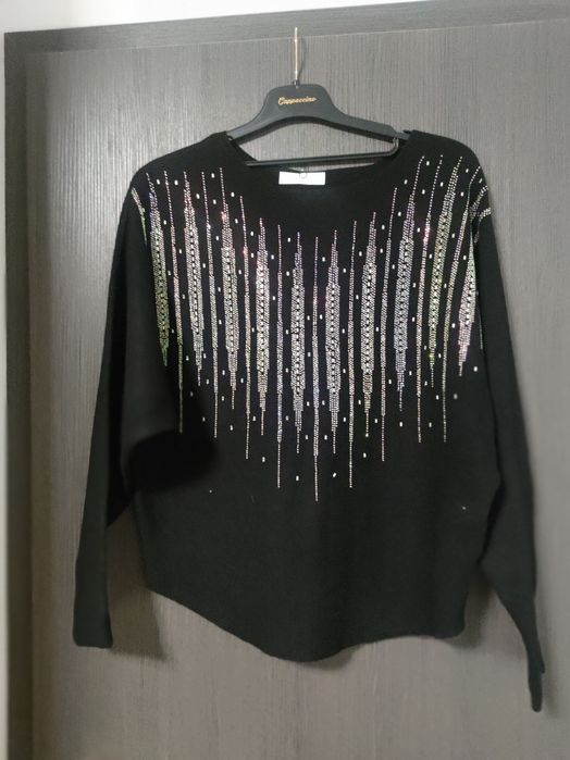 Стилни и красиви нови дамски пуловери