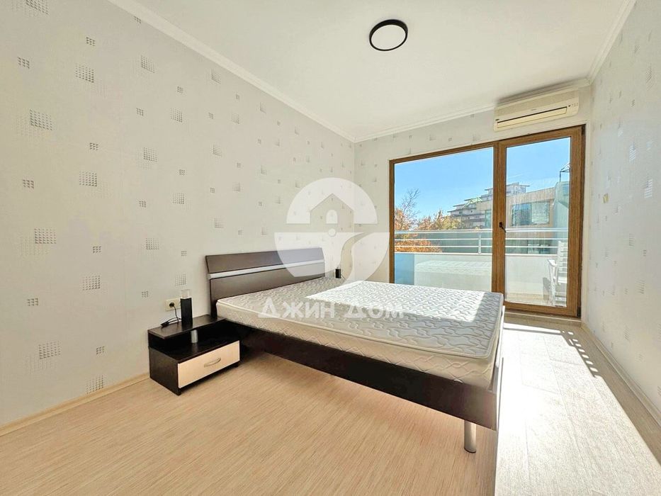 Продава се Двустаен апартамент в к.к. Слънчев бряг - 75 кв.м за 1060 €/кв.м - Снимка #4