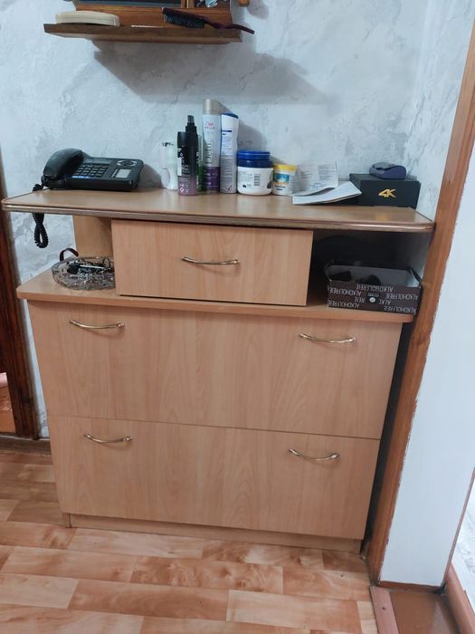 Тумбочка для обуви