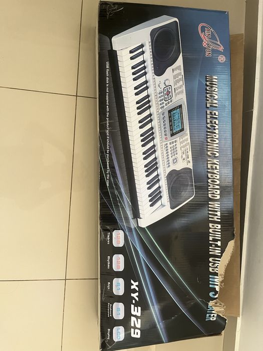 Vand pianina muzica