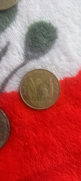 Vând 5 monede vechi