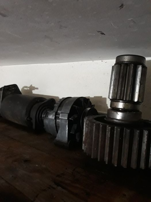 Vand piese rabă : piese punte spate clasică  arcuri piese m