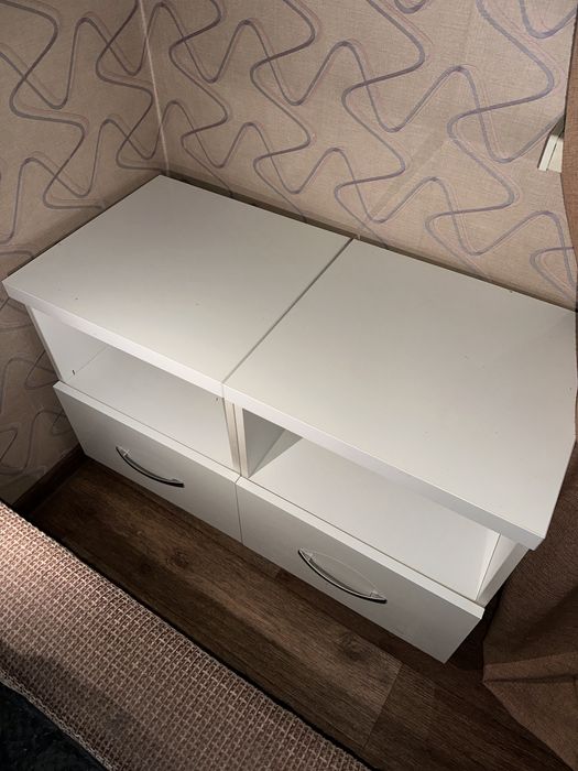 Продаем шкаф,шифонер,тумбочку