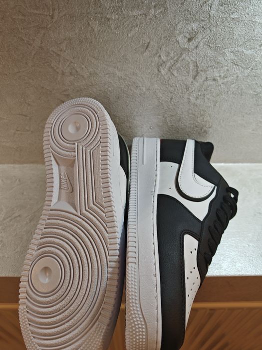 Nike Air Force 1, marimea 42
