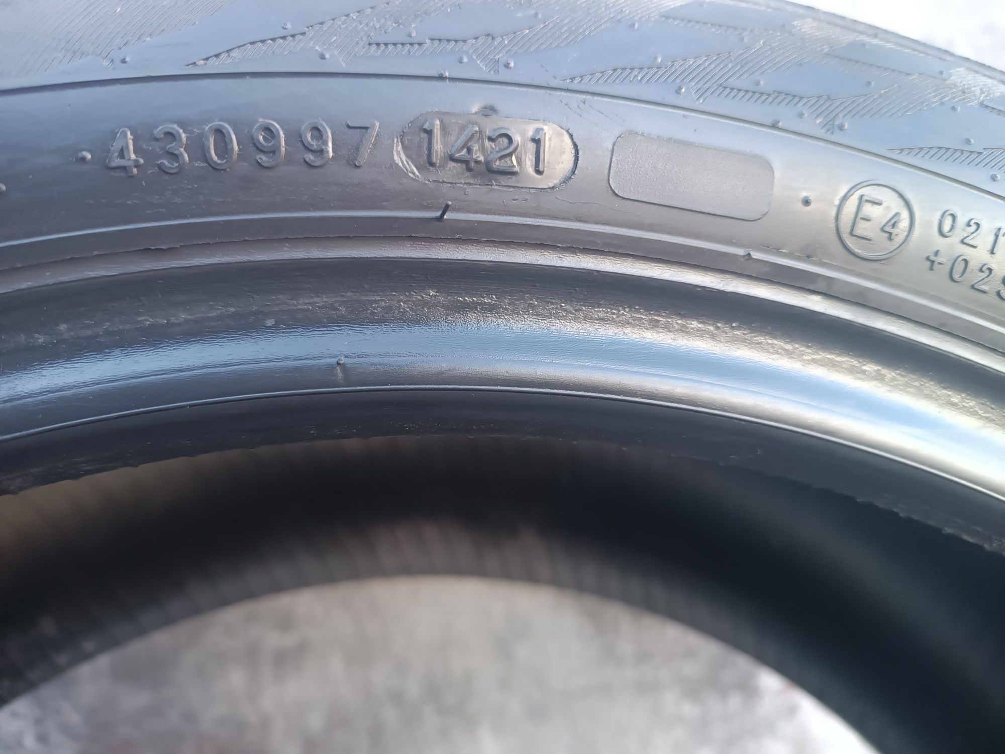 205/50/17 Nokian Дот 1421