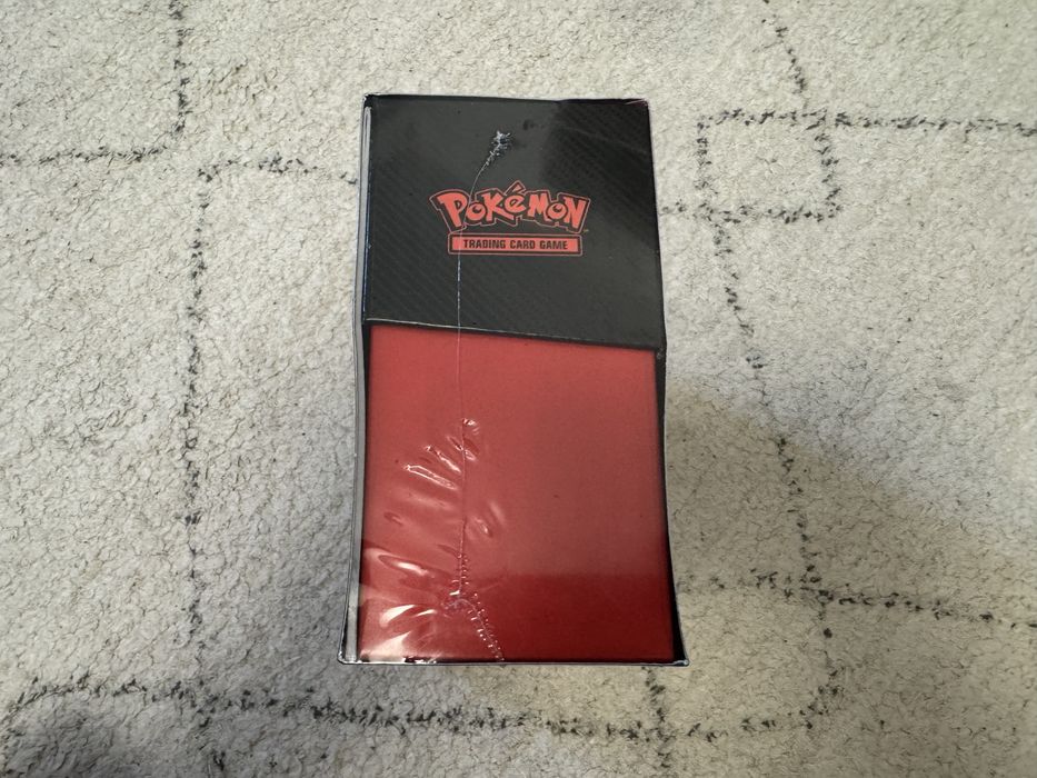 Pokémon TCG Destined Rivals Elite Trainer Box