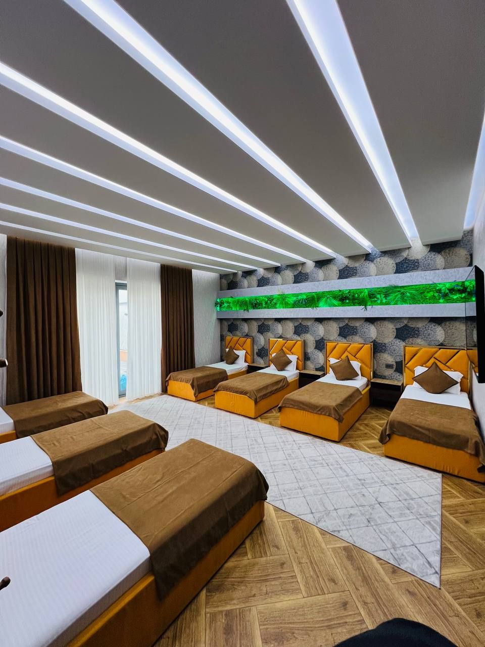 Dacha modern havus 20 kishili Oilaviy ulfatla uchun ichkiliksz dach