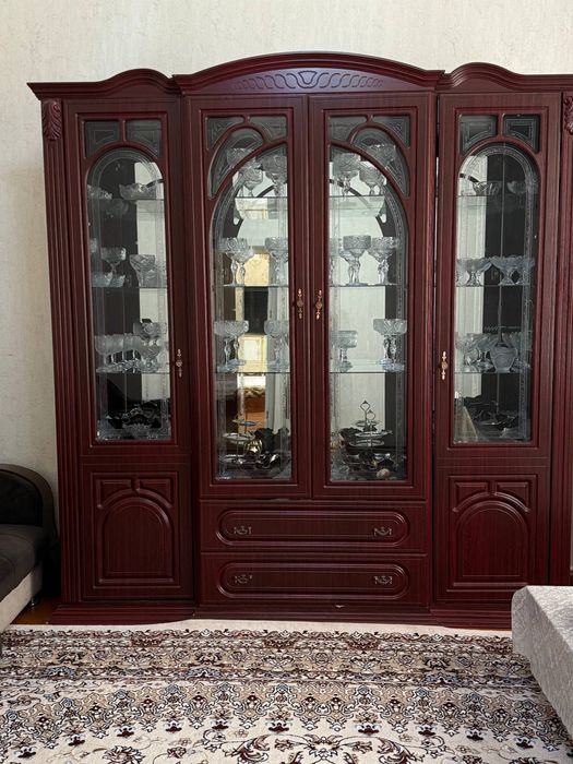 зудлик  бнимебель сотилади