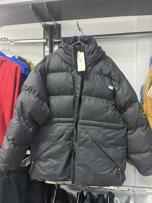 Оригинално зимно яке Adidas by Stella McCartney!