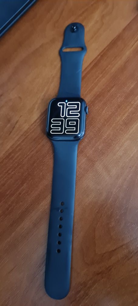 Apple watch se 44mm