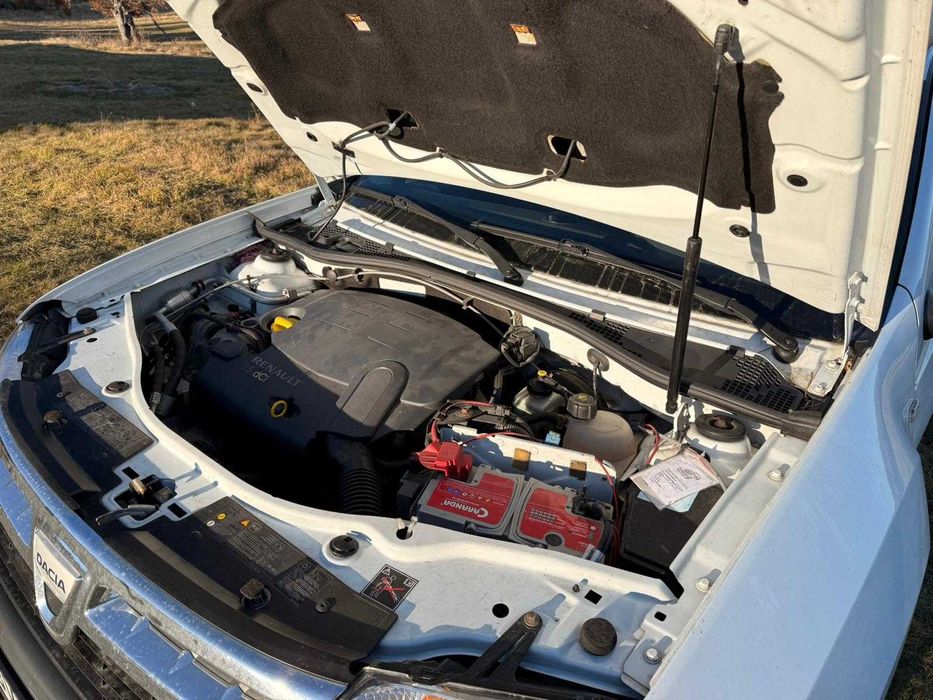 Dacia Duster 1.5 dci AC 4x2 90 CP Euro4