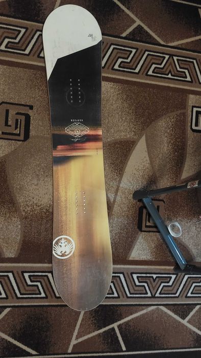Сноуборд Never Summer Harpoon 148