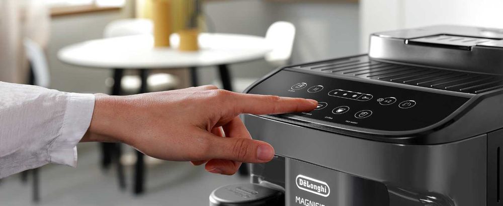 Кафеавтомат De'Longhi Magnifica Evo ECAM292.52.GB, НОВО