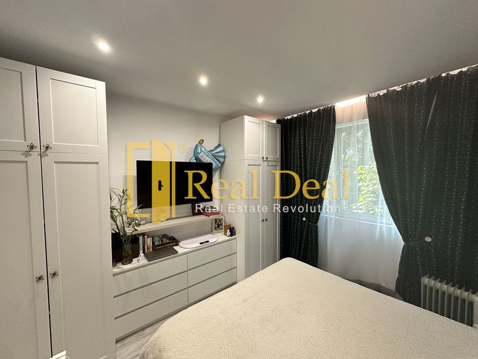 Продава се Тристаен апартамент в София, Толстой - 65 кв.м за 2231 €/кв.м - Снимка #7