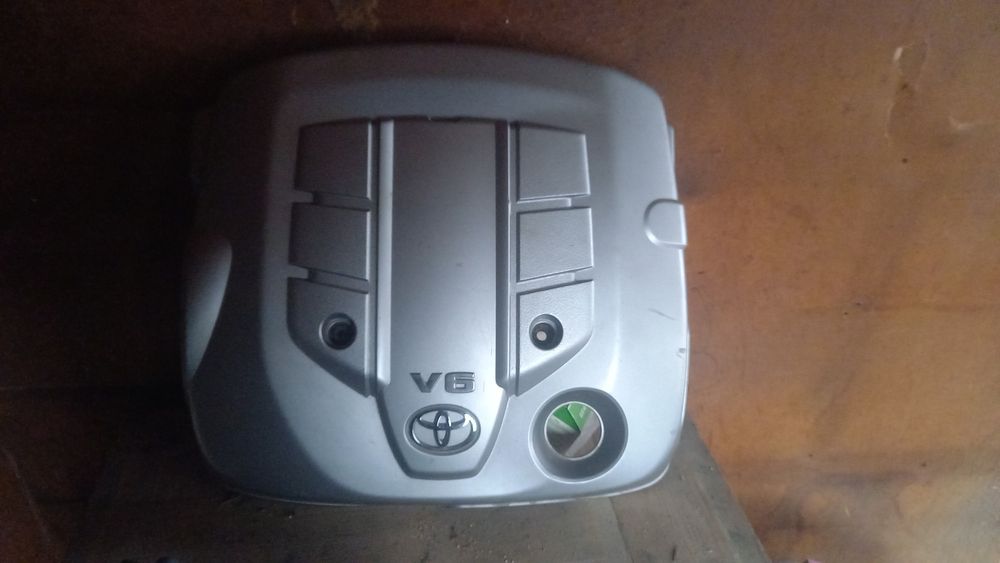 Продам крышка мотора лексу тойота  Gs300 190  или is 2.50 Crown