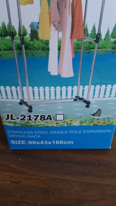 Suport dublu umerase. Produse noi! 800 x 430x 160 cm. Ambalate!