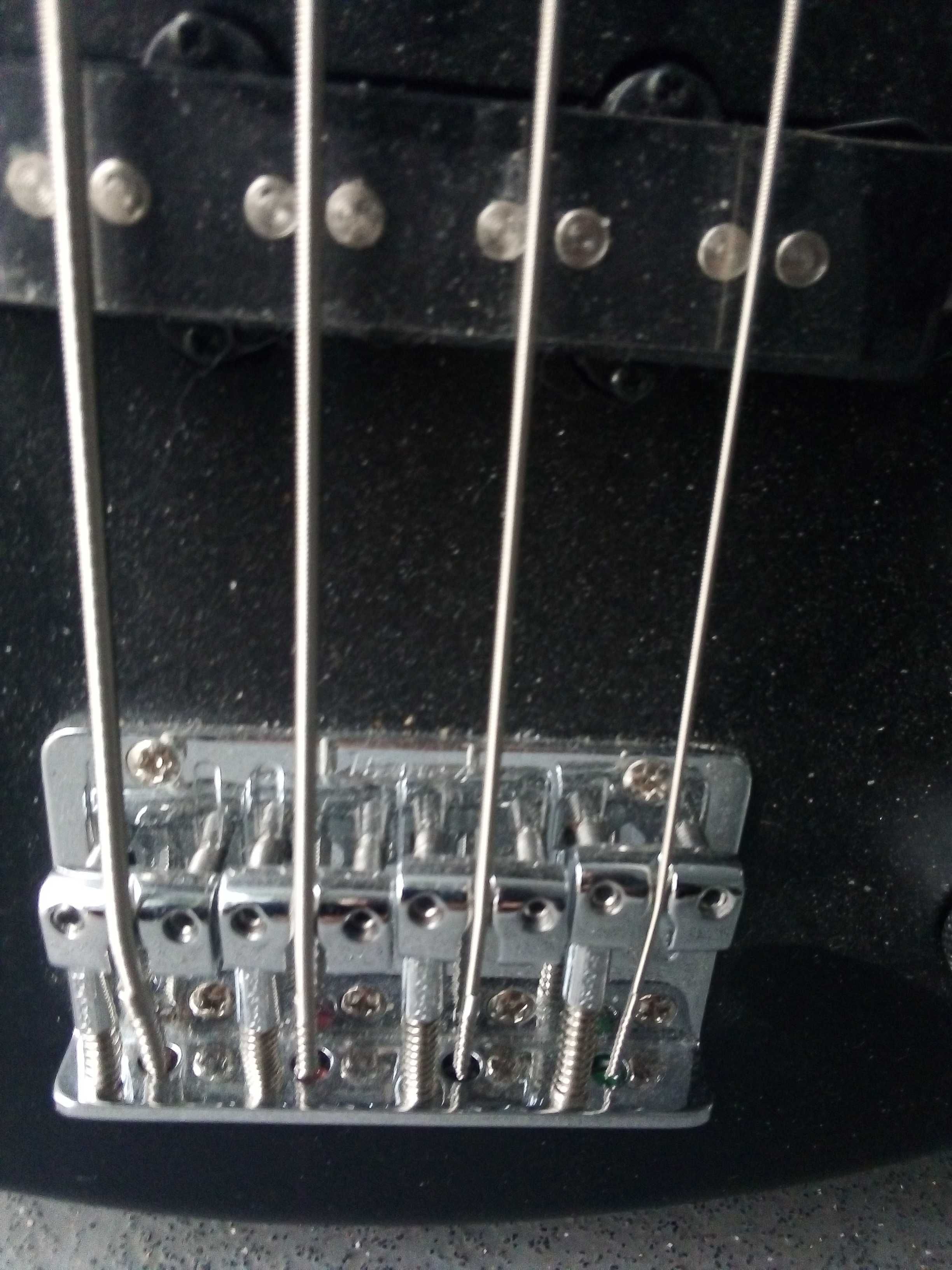 Бас китара Ibanez SRMD200 BKF