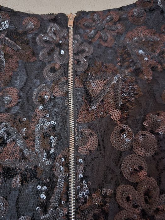 Продавам къса рокля - размер XS/S