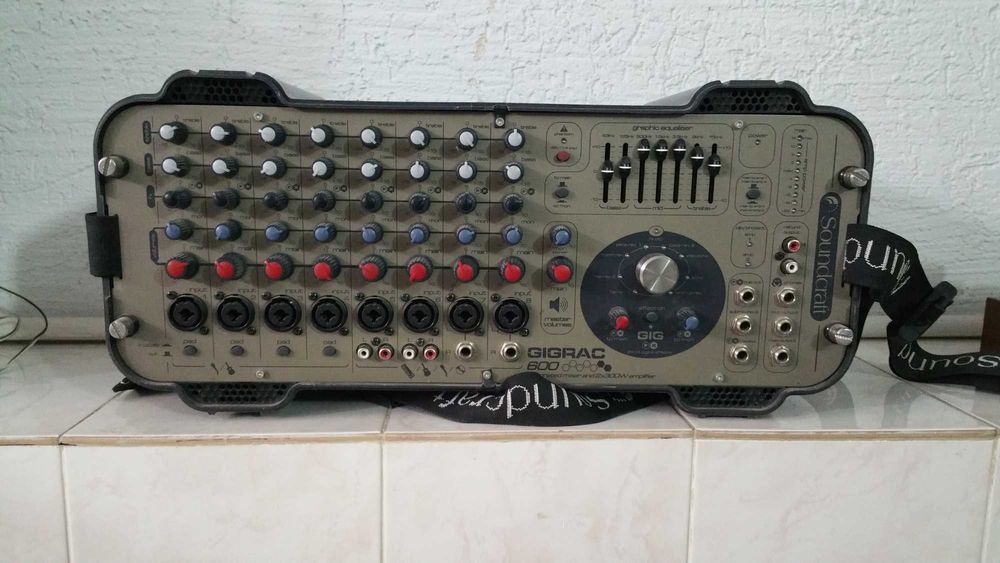 Усилитель микшер GIGRAC 600