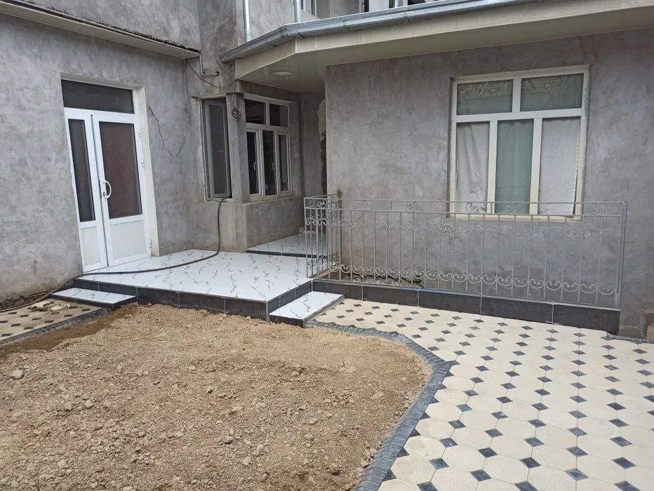 Срочно продается хороший дом с 6 комнотом в Хасанбой 1,5 сотки 120000$