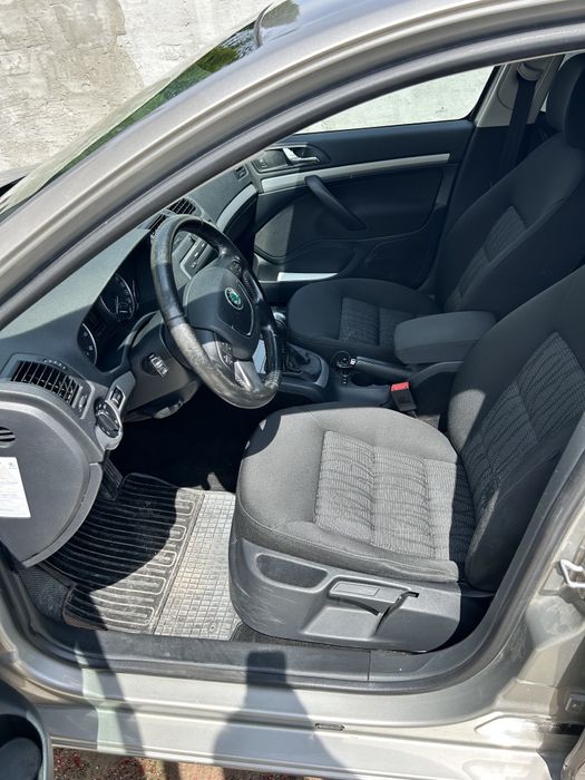 Skoda octavia 2010 benzina cu webasto