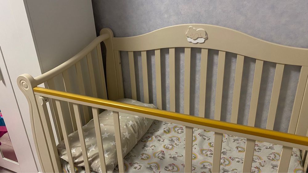 Продам детскую кровать